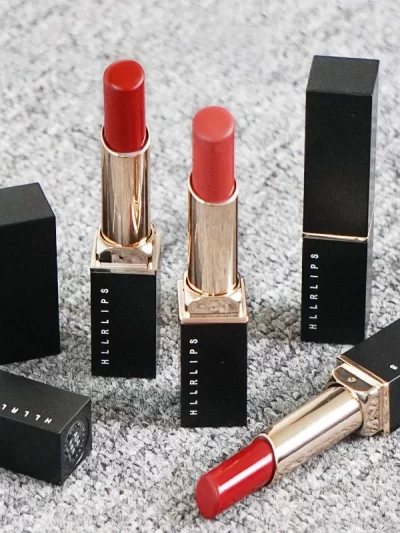 CHARM Moisturizing Lipstick available in 5 Shades