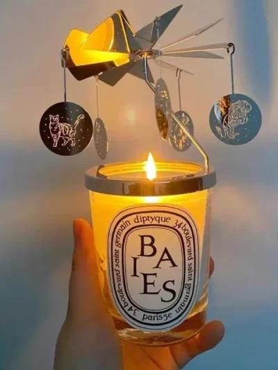 DIPTYQUE Holiday Carousel Candle
2 pc set with Carousel