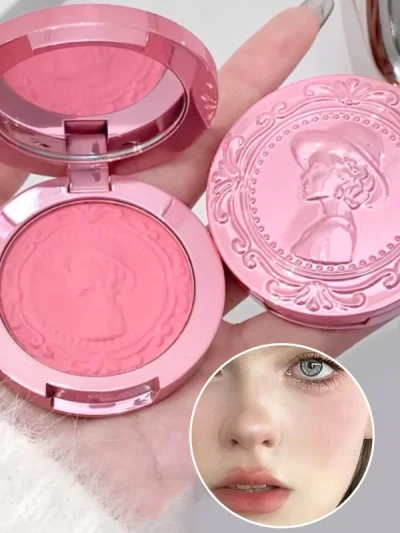 Three-Dimensional Relief Color Powder Blush – Natural, Tender Finish in 3 colors