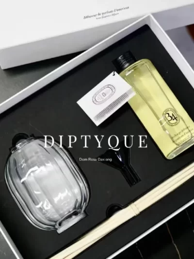 Diptyque Fragranced Reed Diffusers
in 4 Fragrances